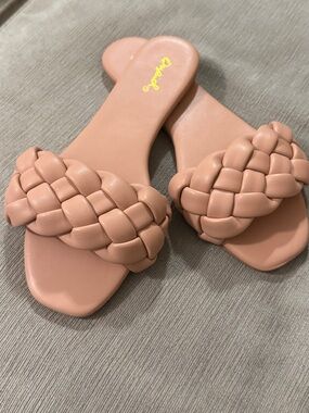 Qupid Braided Slide Sandals in Blush Pink